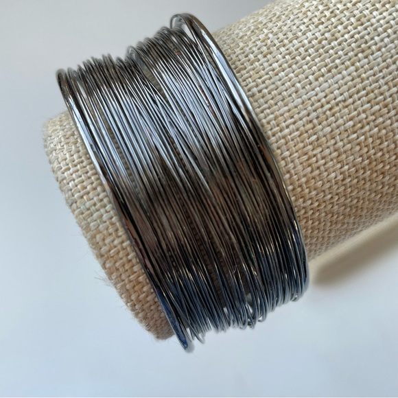 Vintage Jewelry Wide Dark Gray Wire Coil Bracelet Bangle Slightly